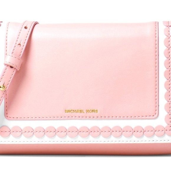 Michael Kors Handbags - NEW Michael Kors Analise Medium Leather Messenger